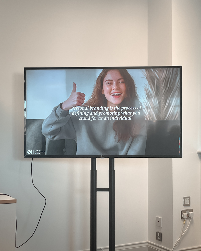 Yesterday, Beth, Izzy and Alex went to the Burnley Under 30s networking event, hosted at Plus 24's office. The event centred around personal branding with talks from social media influencer, Lauren Saddington, as well as Sam Keenan from Plus 24.

#personalbranding