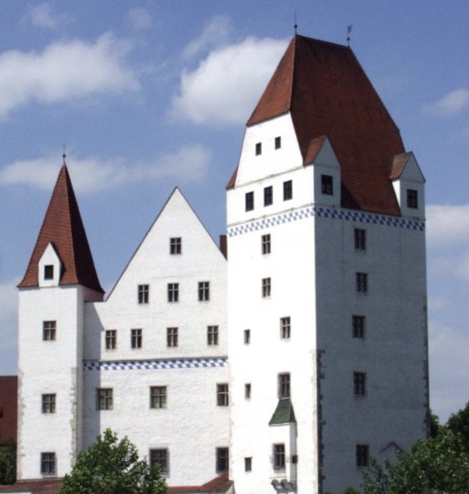 Liebe Besucherinnen und Besucher, wir tragen Sorge für unersetzliche Kunstwerke, seltene Gegenstände und historische Dokumente, die wir den kommenden Generationen erhalten wollen.