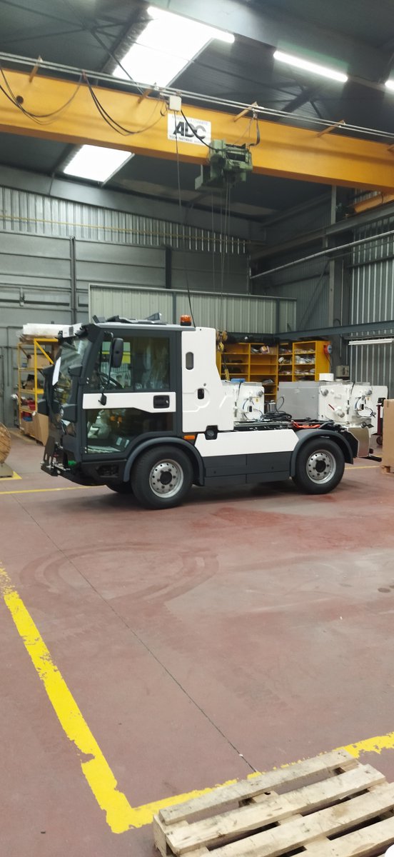 MurielGraillat's tweet photo. #TousMobilises 📢Visite de la CMAR à Durtal pour 4⃣ demandeurs d'emploi qui avaient apprécié la présentation  de cette entreprise. 
👉Poste à pourvoir : réceptionnaire SAV
⚠️L'industrie ouvre ses portes et recrute ⚠️ https://t.co/4yR0oN6bmz