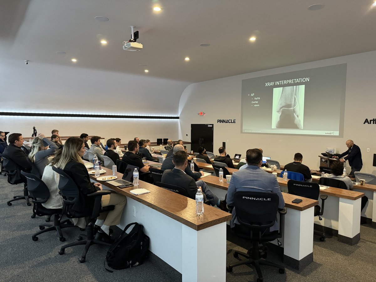 Thank you to Pinnacle Inc. for inviting me to give lectures and lab instruction at the Advancements in Foot and Ankle Surgery Course  this month.  It was great to spend the day with fellow surgeons in SE Michigan.  #Arthrex #orthopaedics
