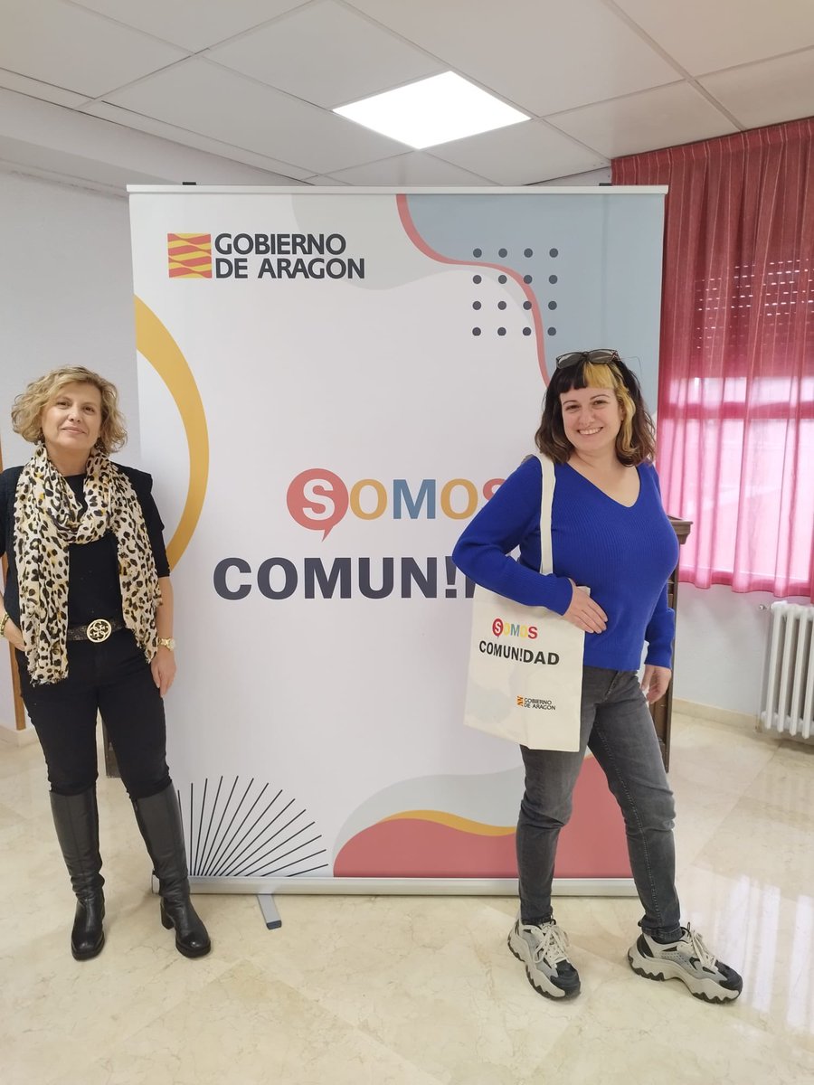 Seminario de Coordinadores Brit :
Hermanamiento de IES Fernando Lázaro Carreter e IES José Manuel Blecua. Mañana enriquecedora y de compartir experiencias y sensaciones. 
<a href="/MadeinBleCua/">MadeinBleCua</a> 
<a href="/CARLEE_Aragon/">CARLEE</a> 
<a href="/dgalextranjeras/">L.Extranjeras ARAGON</a>