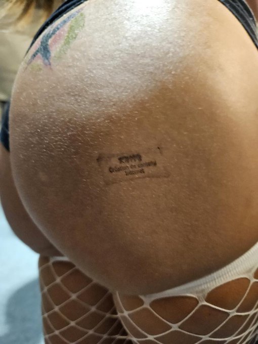 J'ai tamponn&eacute; @amanilouvelove 🥰❤️ https://t.co/ONPF0pSdfP<a class="tags" target="_blank" title="On Twitter" href="/?out=eyJ0eXAiOiJKV1QiLCJhbGciOiJIUzUxMiJ9.eyJpYXQiOjE3MjMxNzM5NzEsImlzcyI6InR3cG9ybnN0YXJzLmNvbSIsIm5iZiI6MTcyMzE3Mzk3MSwiZXhwIjoxNzU0NzA5OTcxLCJyZWRpcmVjdF91cmwiOiJodHRwczovL3R3aXR0ZXIuY29tL2FtYW5pbG91dmVsb3ZlIn0.rVItHvS0ontHwFfrrNESQVR8x-MoWCeLxXNp9ME2Tp1YkdTX57LxJZM0LBno7c73Rk3C5UlW_HM7xPEg14-9OA">@amanilouvelove</a><a href="/tag/stripchat"class="tags"><span>#stripchat</span></a><a href="/tag/stripchatlive"class="tags"><span>#stripchatlive</span></a>