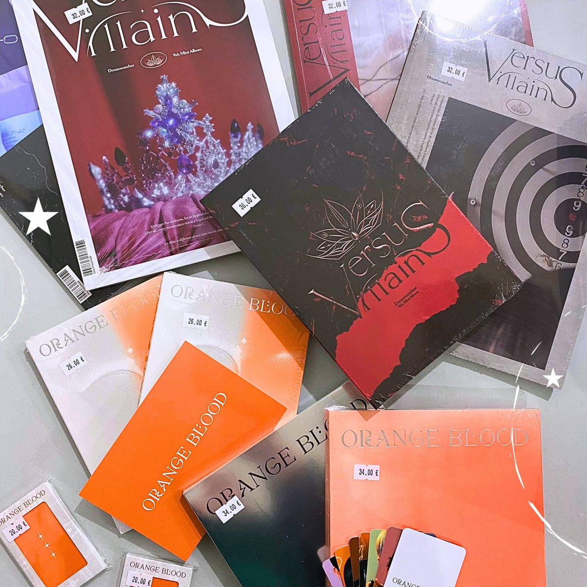 KpopshopNeoe's tweet photo. New releases have arrived!
❤️ENHYPEN - 5th Mini Album [ORANGE BLOOD]
🧡DREAMCATCHER - 9th Mini Album [VillainS]

#kpopshop #kpopalbum #enhypen #dreamcatcher #kpoplatvia https://t.co/UBfgn3wBtm