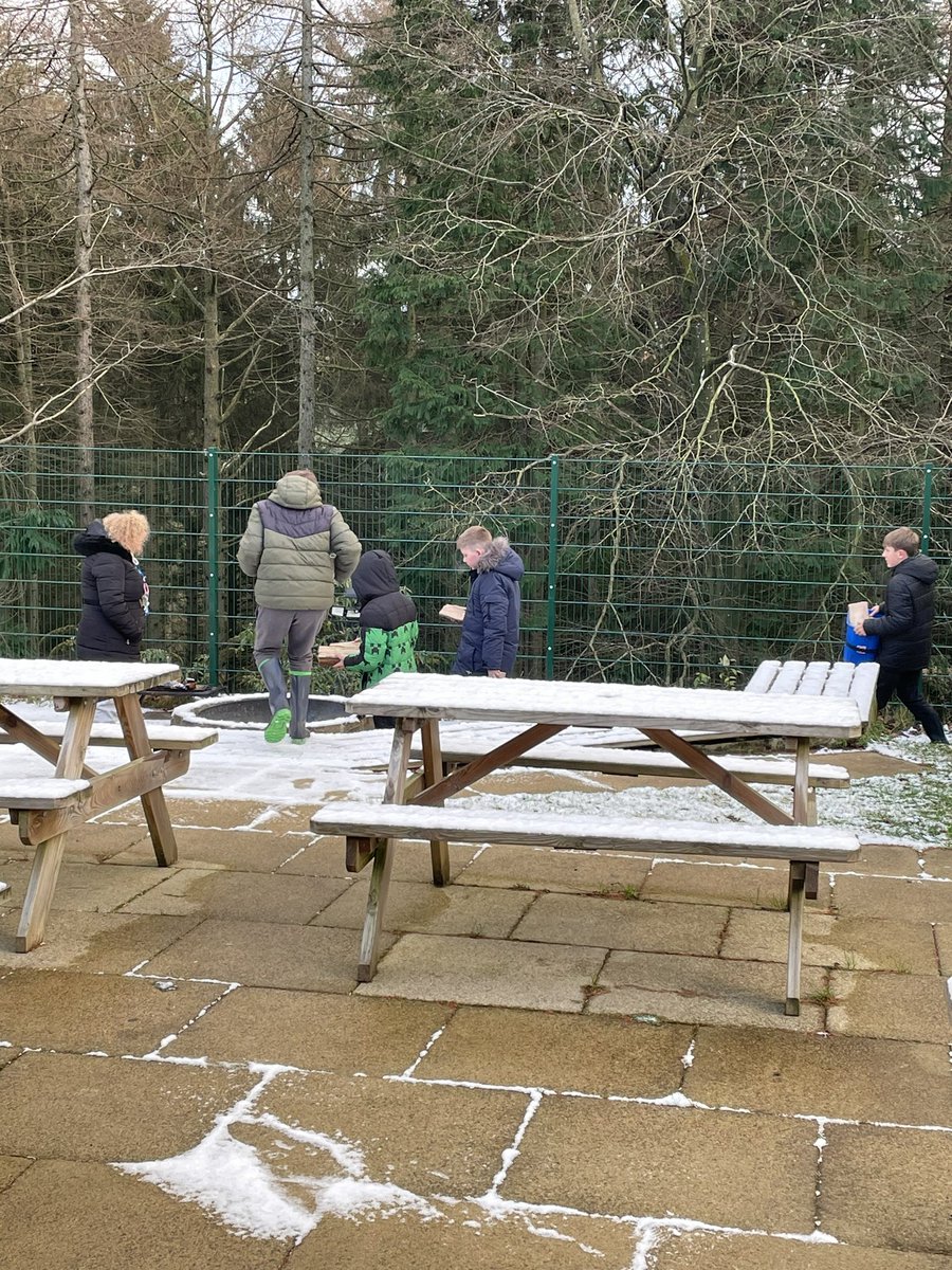 Day two! 
Fire pit prep!
Pizza! 
<a href="/DeltaStrand/">Delta Strand</a> <a href="/DeltaDallowgill/">Delta Dallowgill🌱🍃🌿</a>