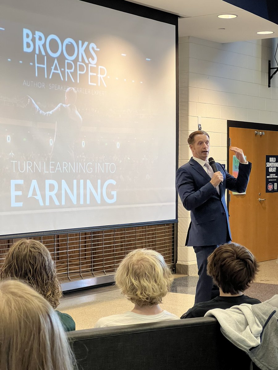 Center for Career Innovation tweet media