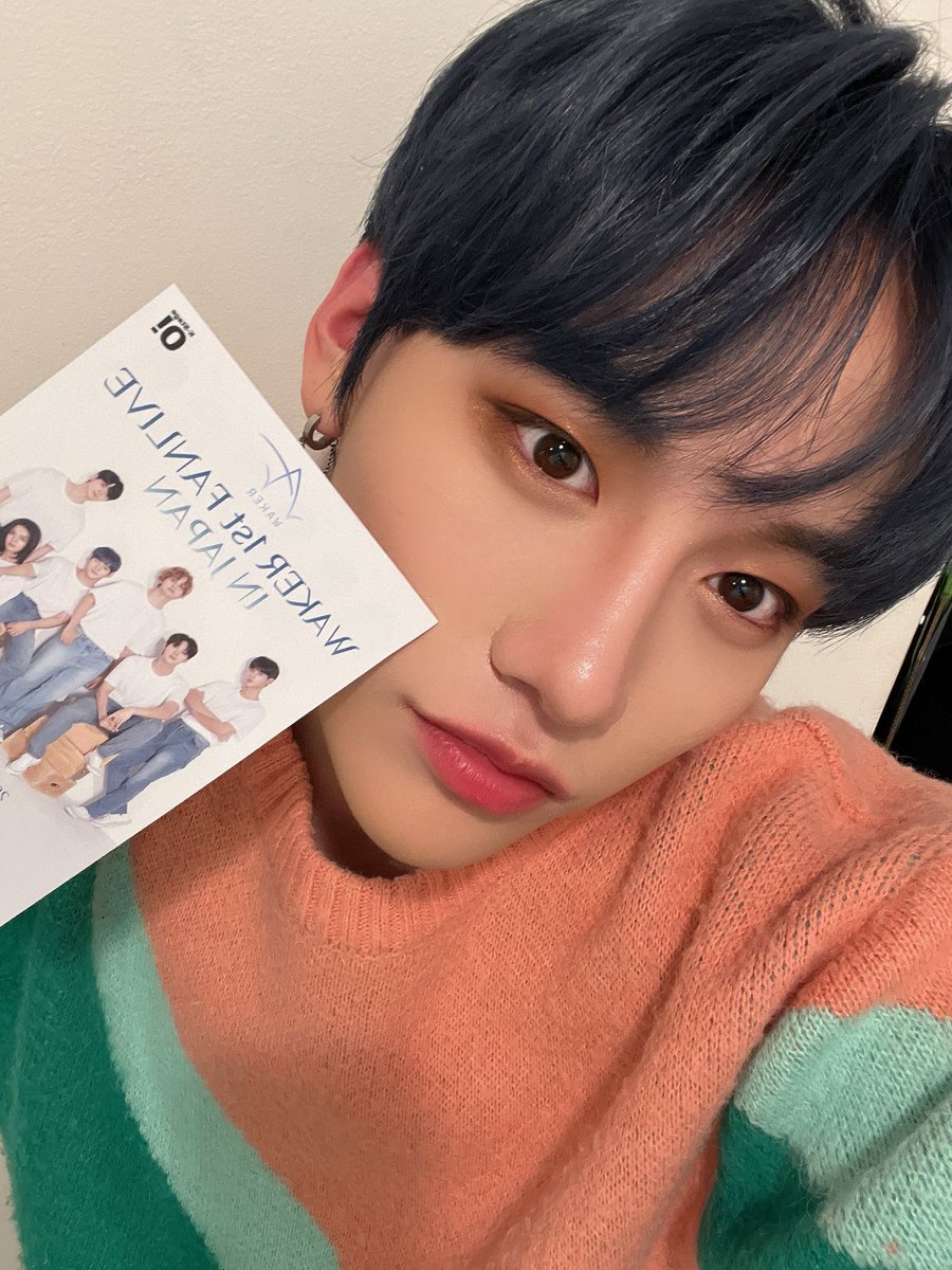 WAKER_official's tweet photo. 웨이커 귀요미 막내 PR 출격했어요🩷
공연 많이 보러와주세요!! 약속!!🤙

#WAKER #웨이커 #ウェイカー
#세범 #SEBUM #セボム https://t.co/5IeEXw38hm