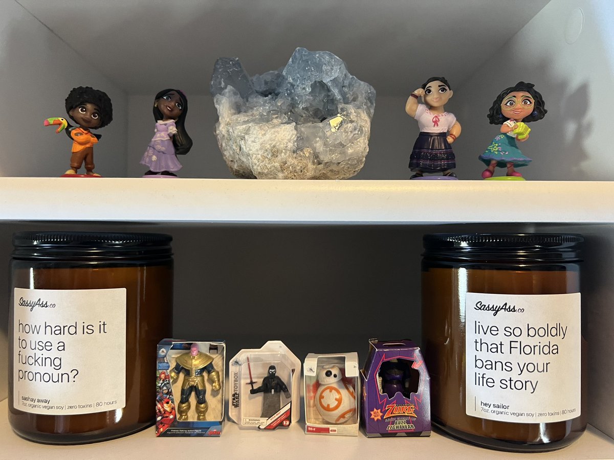 dcap's tweet image. #WorkFromHomeChallenge: RT w/a pic of something in your home office area I wouldn’t expect to see. Here’s a couple of mine: SassyAss.co @SassyAssCo candles (not really a surprise🌈🏳️‍⚧️) and a tiny #KyloRen 🪐 #Entrepreneur #remotework #freelance #homeofficedecor