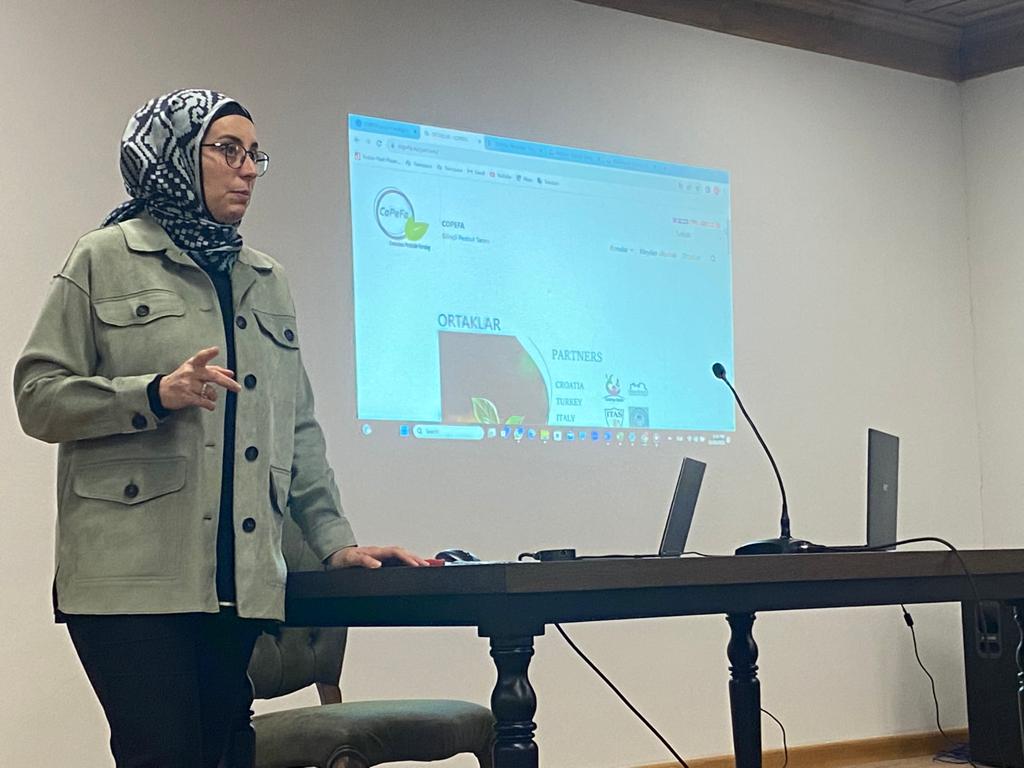 Osmangazi_MEM's tweet photo. Hırvatistan UA tarafından onaylanan COPEFA "Tarım Liselerinde Bilinçli Pestisit Uygulamaları" projesi yaygınlaştırma etkinliği Hamidiye MTAL'de gerçekleştirildi. Proje tanıtımı Dr. Oya Güler ve Pınar Ünal Akpınar tarafından yapıldı.
@tcmeb @ulusalajans @Ali_Partal @MFaysalKAYAN https://t.co/t5Qi3r51l9