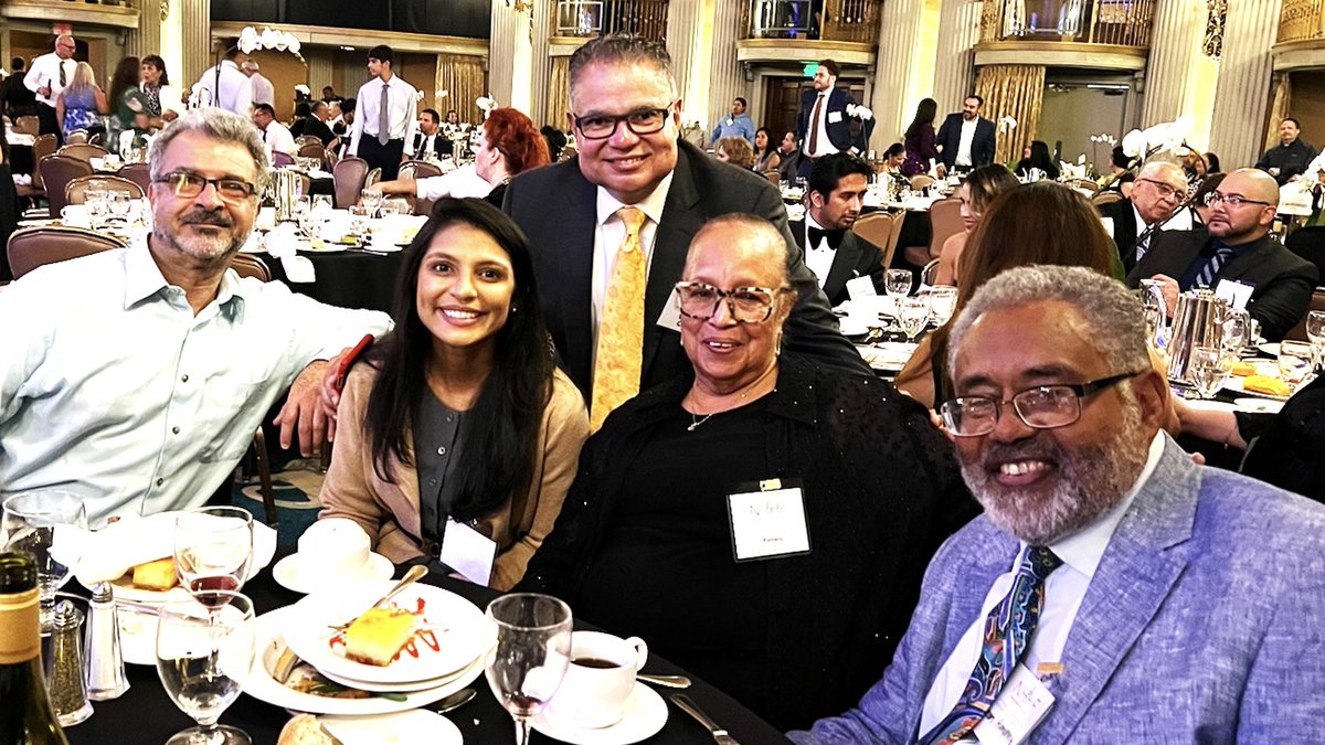 Thank you to the @The_NHHF for honoring community leaders for their exceptional academic performance, leadership, and commitment to caring for Hispanics.