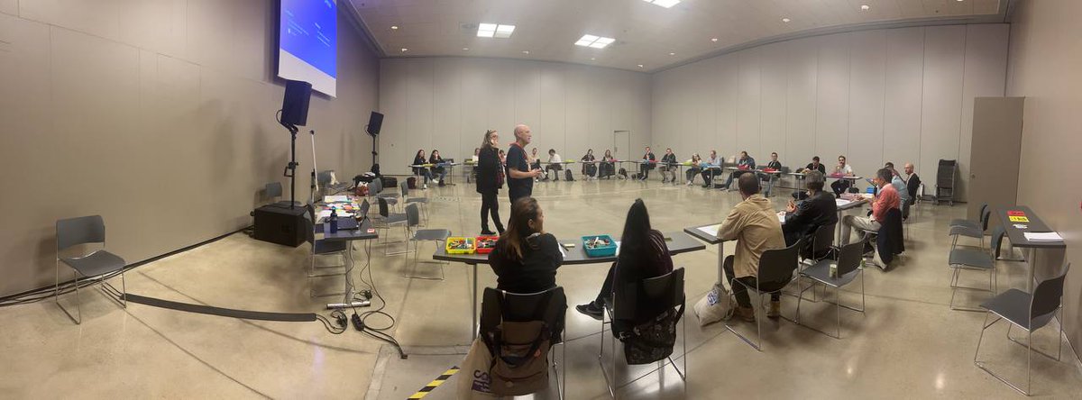 TecnoFor's tweet image. Y  no solo hemos estado en el stand, Manolo López, experto en Kanban y SAFe ha dado un estupendo workshop sobre IKIGAI junto a @gertrudis en la #CAS23