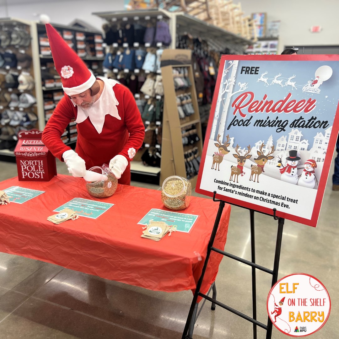 Paris_BPU's tweet photo. Elf Barry has been busy bringing all the Merry Mischief to Henry County! This week he stopped over the the newly opened Stockdale's to meet their team, try on some trendy winter gear and stock up on all the reindeer treats! 🎄🎁 #ElfBarry #mybpu https://t.co/EfZCeUpqxi