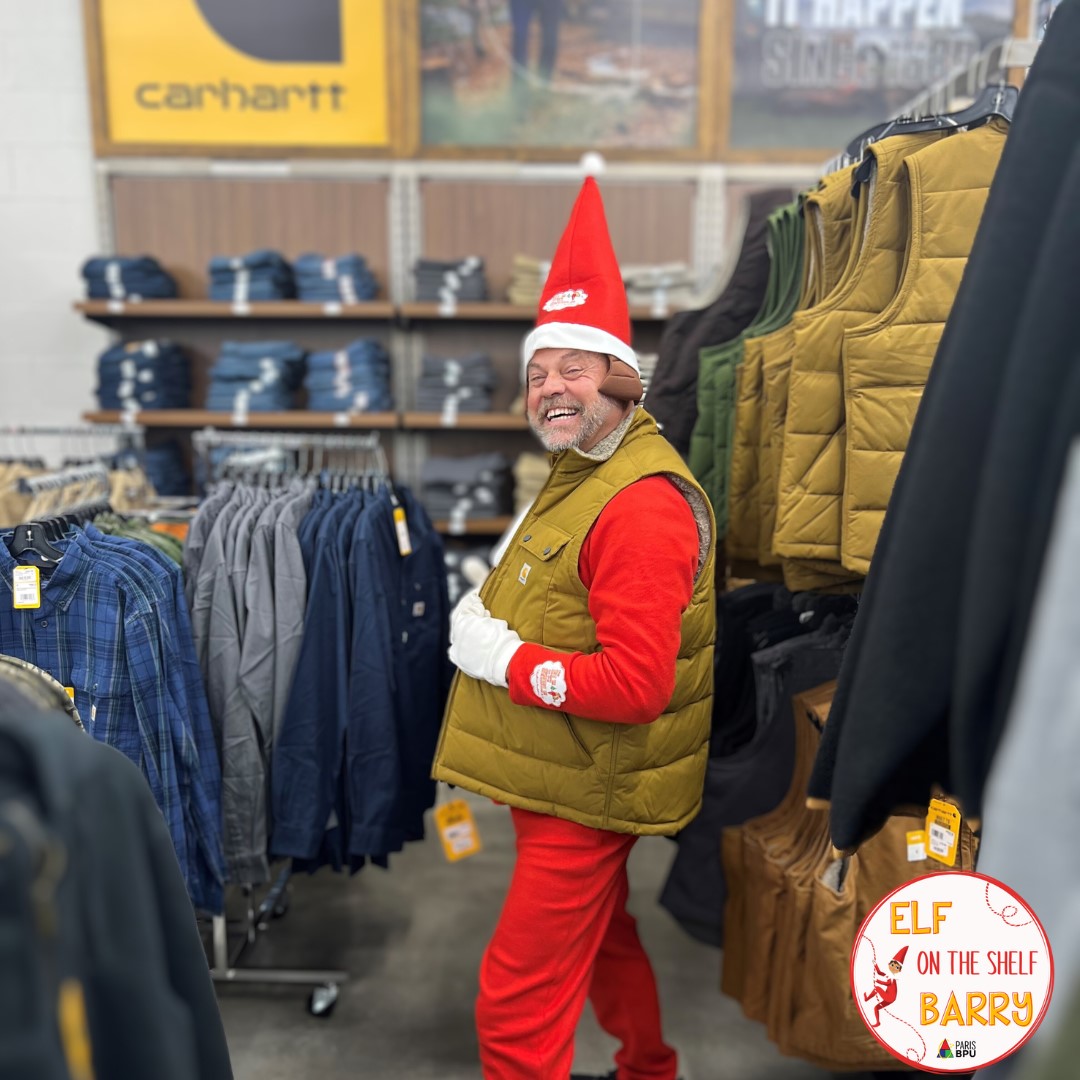 Paris_BPU's tweet photo. Elf Barry has been busy bringing all the Merry Mischief to Henry County! This week he stopped over the the newly opened Stockdale's to meet their team, try on some trendy winter gear and stock up on all the reindeer treats! 🎄🎁 #ElfBarry #mybpu https://t.co/EfZCeUpqxi