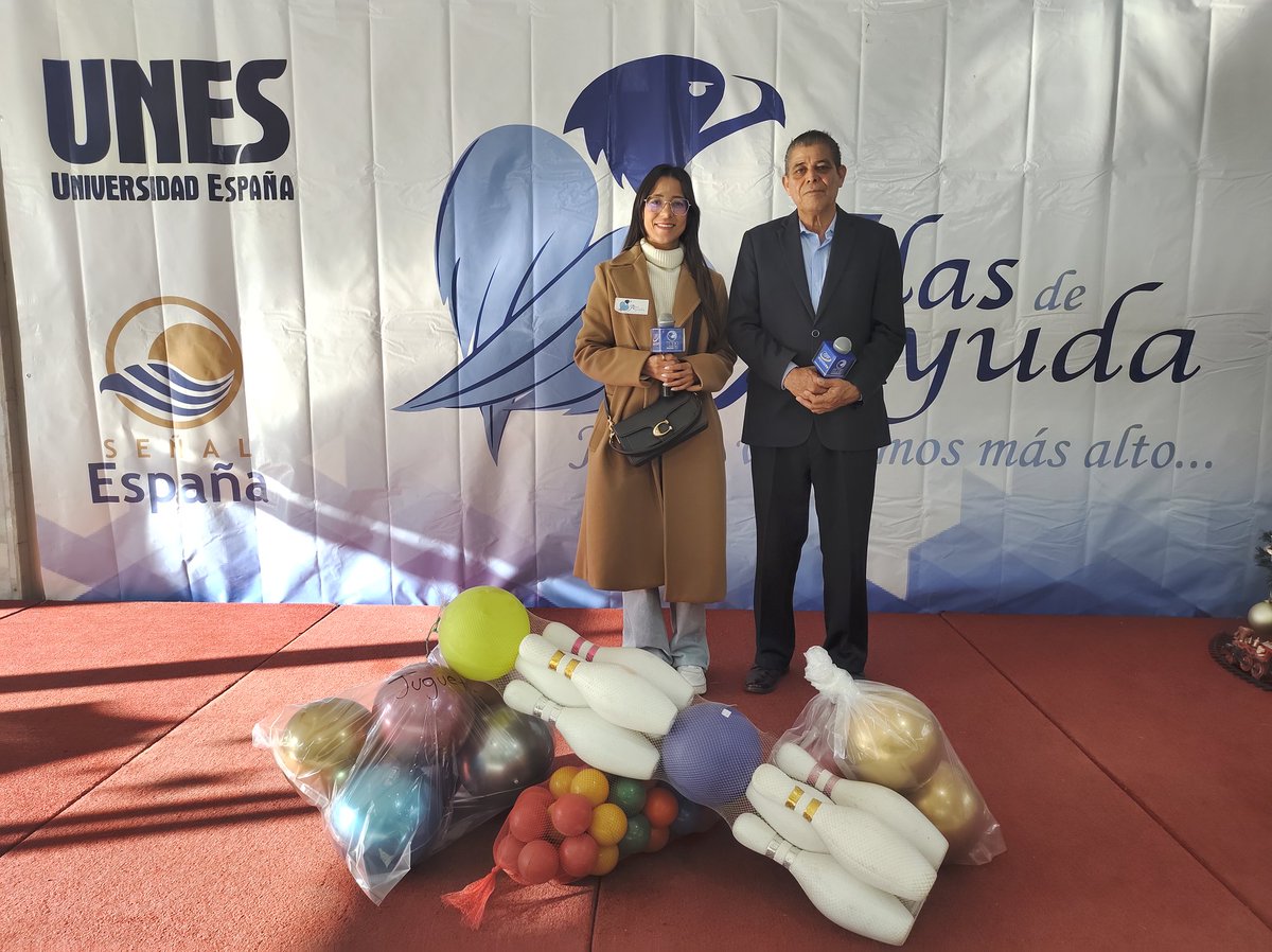Un gusto y placer tener aquí a la  Ana Karen Riva Santillan 
Consejo de empresarios jóvenes   y agradeciendo mucho su donación y apoyo para volar más alto este año 🦅☁️💙 <a href="/arturo_huerta2/">sergio huerta</a>

#UNES #ColegioEspaña #UNES #Dgo #Durango #Alasdeayuda2023 #señalespaña #xhunes #donación