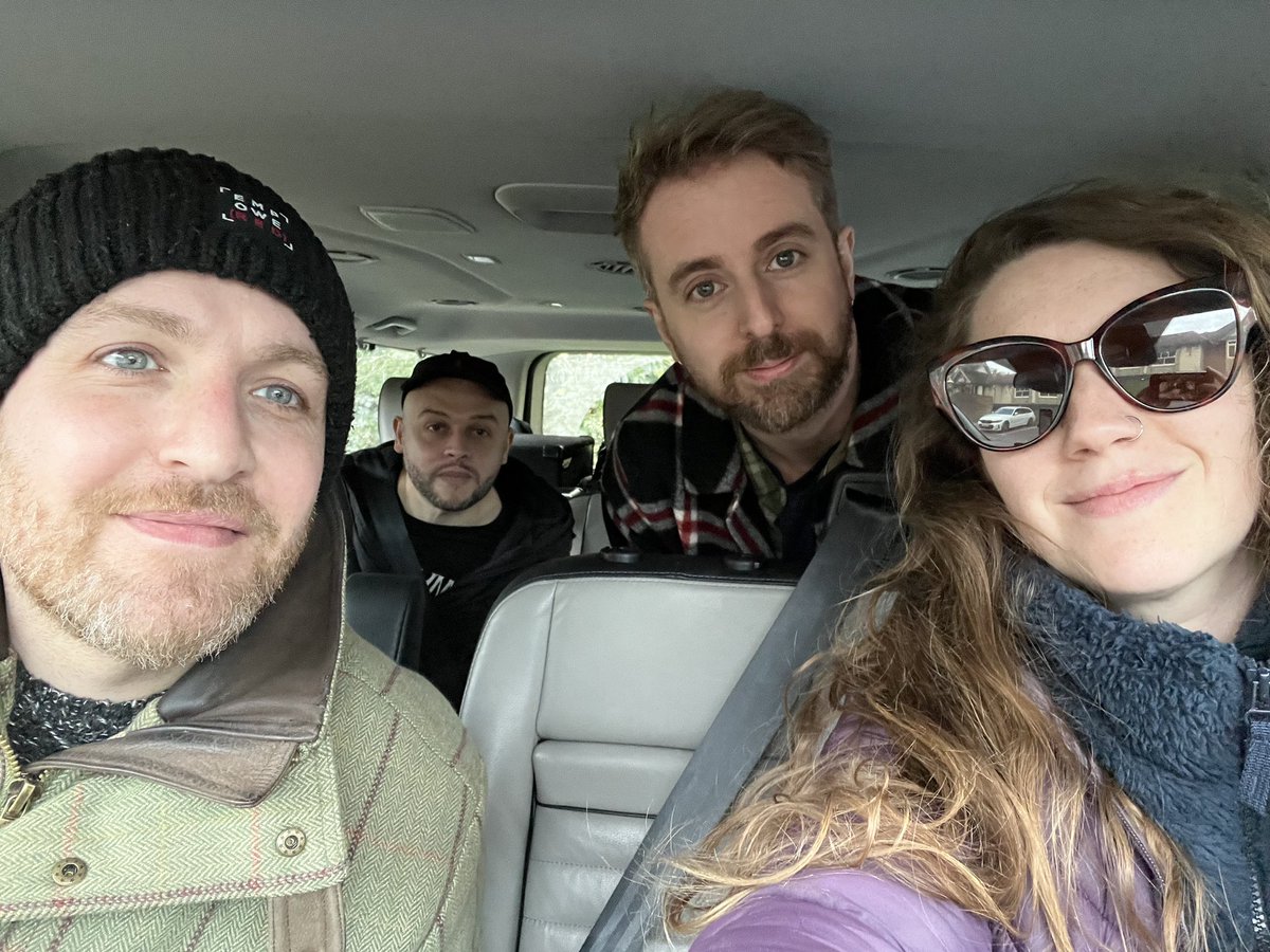 All happy as fook after smashing a toby carvery. Guildford tonight with El Moono and slug13 at the holroyd
