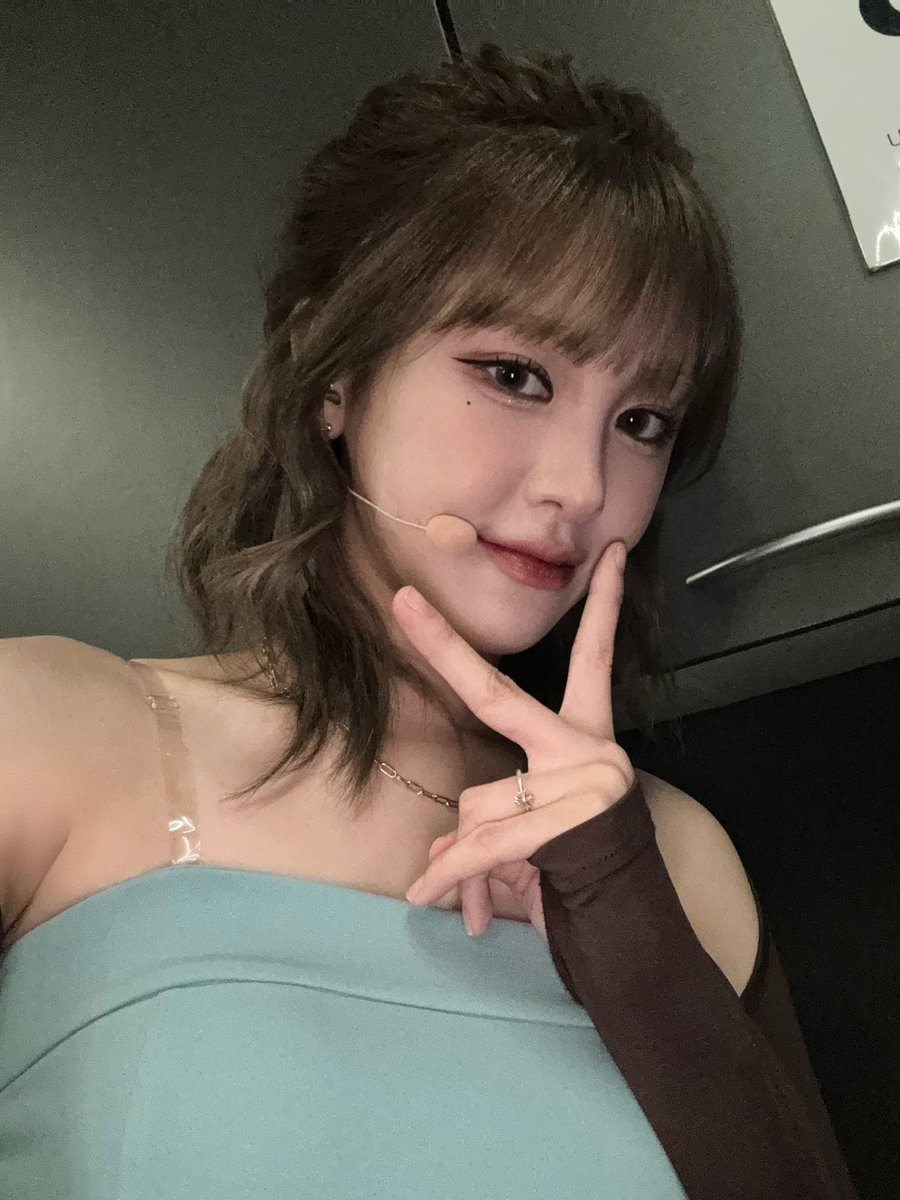 official_pixy's tweet photo. [#로라]

푸들입니댕 🐾

#pixy #픽시 #winxy #윈시 https://t.co/bJ7bctbXLm