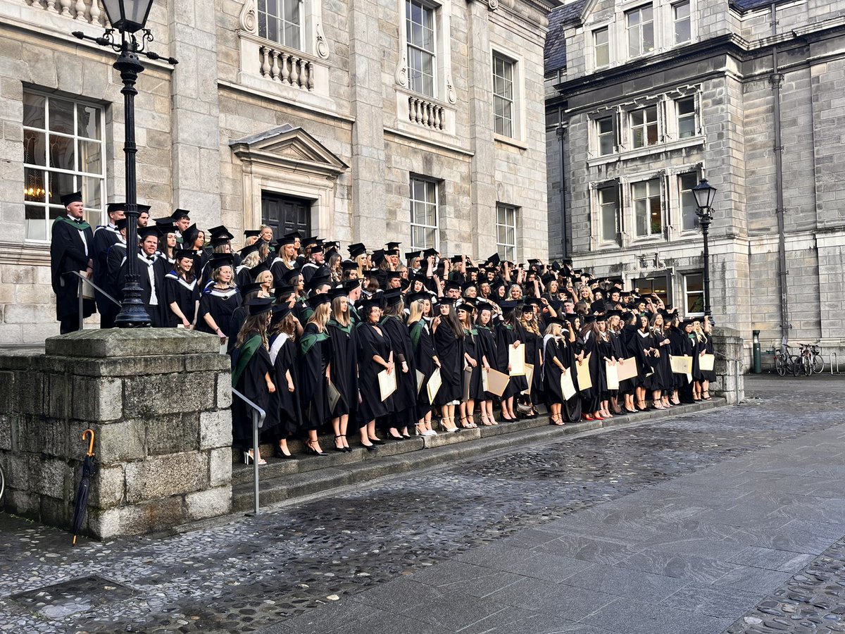 MIEEdStudies's tweet photo. All of our graduates looking fabulous before their @tcddublin @MarinoInstitute commencement. #ThisIsEdStudies https://t.co/hDWFJOVh8t