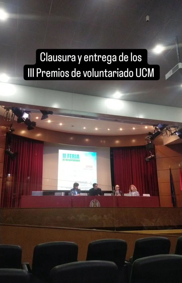 Durante la mañana de ayer y hoy hemos participado en la III Feria de Voluntariado organizada por @voluntariadoucm en las facultades de psicologia y educación🤝🏽.

Gracias por ayudarnos a dar visibilidad a nuestro proyecto de voluntariado, motor muy importante de la asociación⚙️!