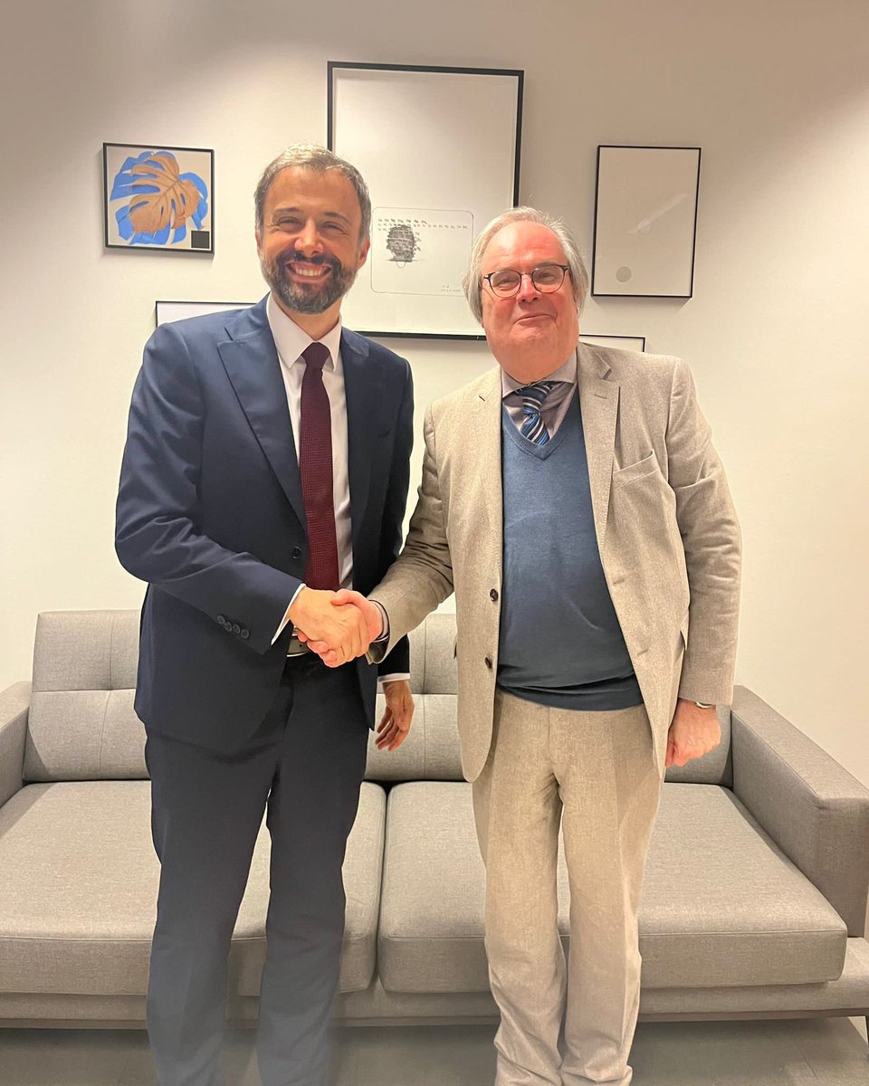 #Belgium has been a key partner to <a href="/IFAD/">International Fund for Agricultural Development</a> since its inception.
 
I was glad to have the opportunity to discuss the future of our partnership with Deputy DG Hugo Brauwers of <a href="/BelgiumMFA/">🇧🇪 Belgium MFA</a> in Brussels.