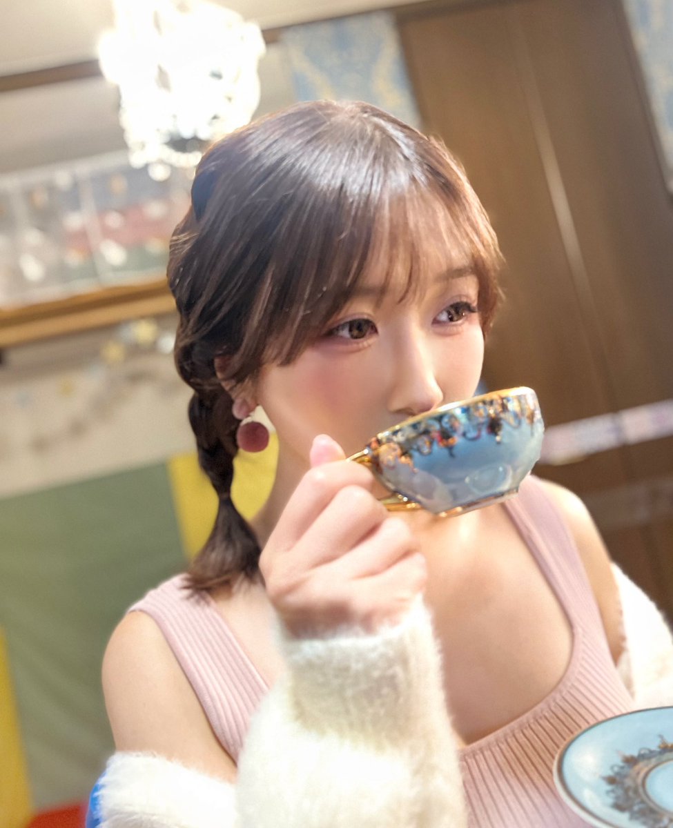 GONE-063 Erotic Black Sister Hibiki Otsuki - myAV.com