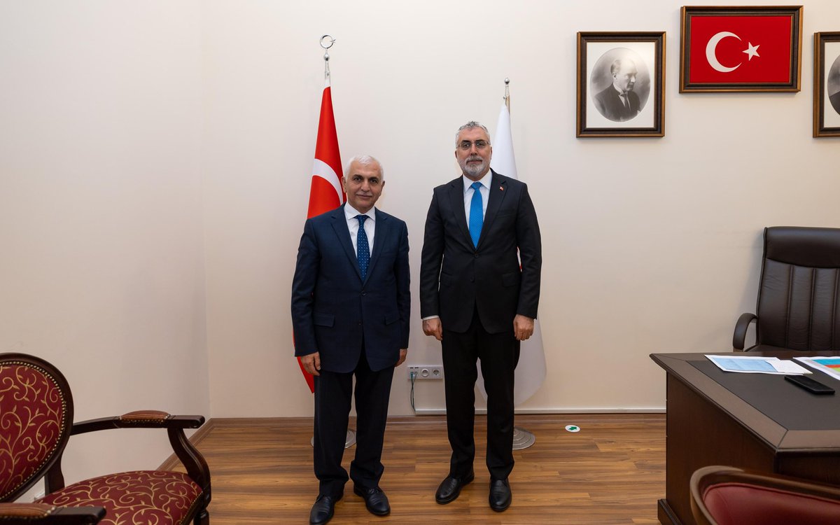 mervangul56's tweet photo. ❗️TBMM

Şehrimizde istihdamı arttırmak için Toplum Yararına Programlar (TYP) ile ilgili talebimizi Çalışma ve Sosyal Güvenlik Bakanımız Sayın @isikhanvedat'a ilettik. Nazik kabullerinden ve ilgilerinden dolayı Sayın Bakanımıza teşekkür ederiz. https://t.co/5sFkYbpgoq
