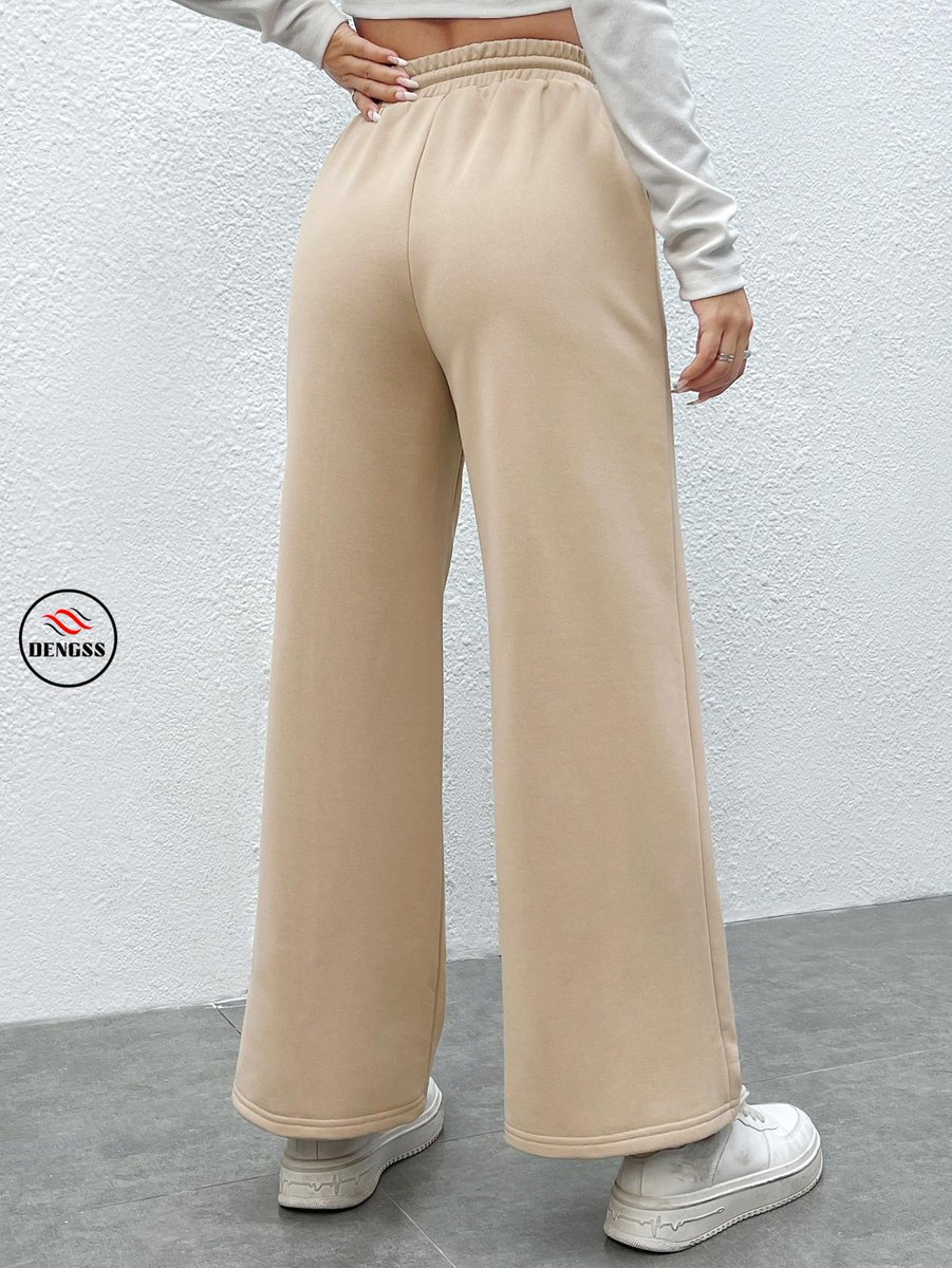 clothing66666's tweet photo. https://t.co/hK3JatOaAK #DENGSS #fashion #style #love #instagood #like #beautiful #follow #clothing #model #beauty #happy #cute #shoes #shop #DENGSSFASHION
Color: Mocha Brown Pattern Type: Plain Type: Wide Leg Waist Line: High Waist Details: Pocket, Drawstring Length: Long Fi... https://t.co/QXXBzyaOV0