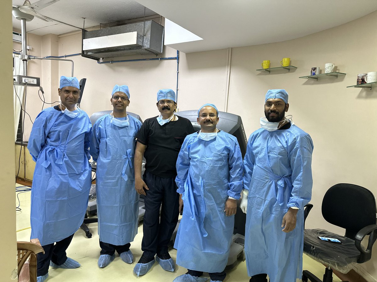 RoboticOncoDr's tweet photo. Before fine tuning some skills in Robotic Surgeries, we and Intuitive specialists like Murugan and Anand Sharma Ji lead a training program on Cadever or Animals with the permission of Government. 2024 #roboticthyroid #roboticesophagectomy #RoboticSurgeryIndia #roboticsurgeon https://t.co/Yk7w1TDNzk