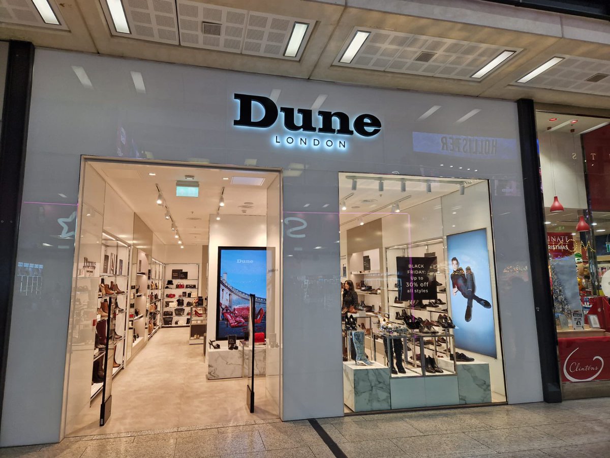 M3contracts's tweet image. 10 years later.... same centre, new store....