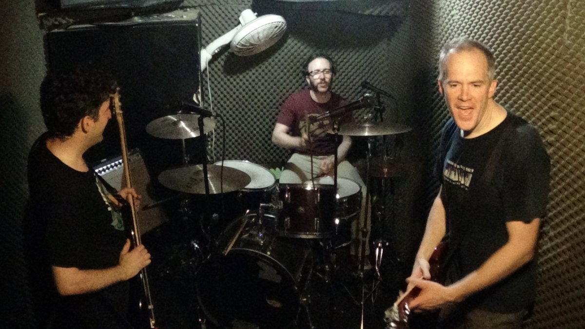 CtrlGroupMusic's tweet photo. Here's Control Group sweating it out in a tiny rehearsal space on a hot summer day. Do you think rock music should be sweaty? https://t.co/O4NZApHtus