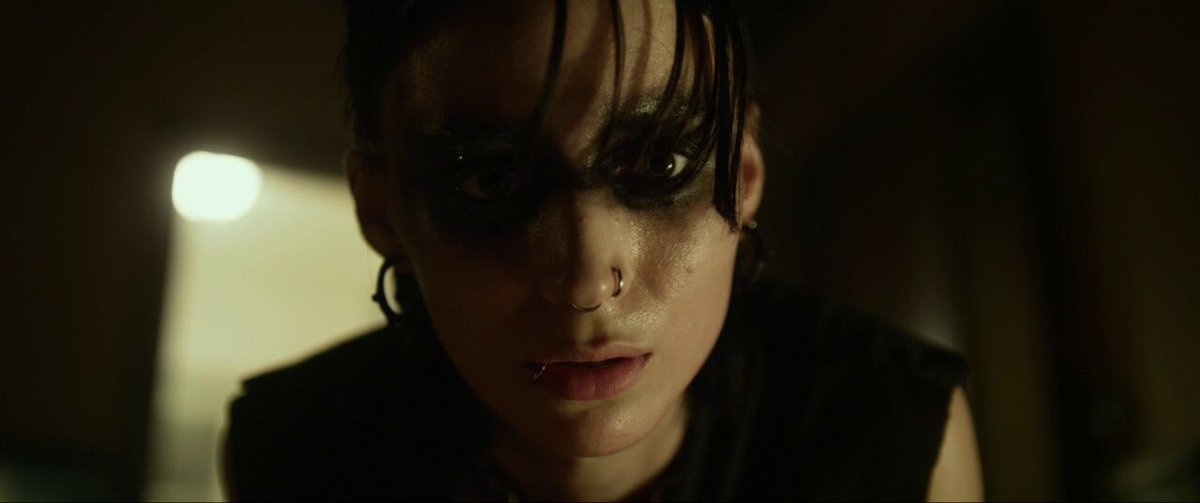 MovieEndorser's tweet photo. THE GIRL WITH THE DRAGON TATTOO is a Phenomenal Fincher Movie https://t.co/tOIDVDAaBO