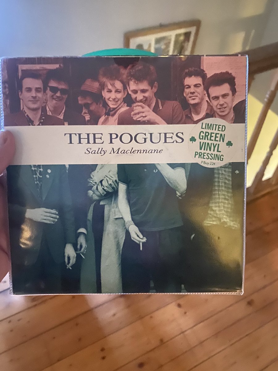 morrowmissives's tweet photo. @njg330 First song  I reached for today, happy memories of many a drunken singalong! https://t.co/pzIqs9Vcco