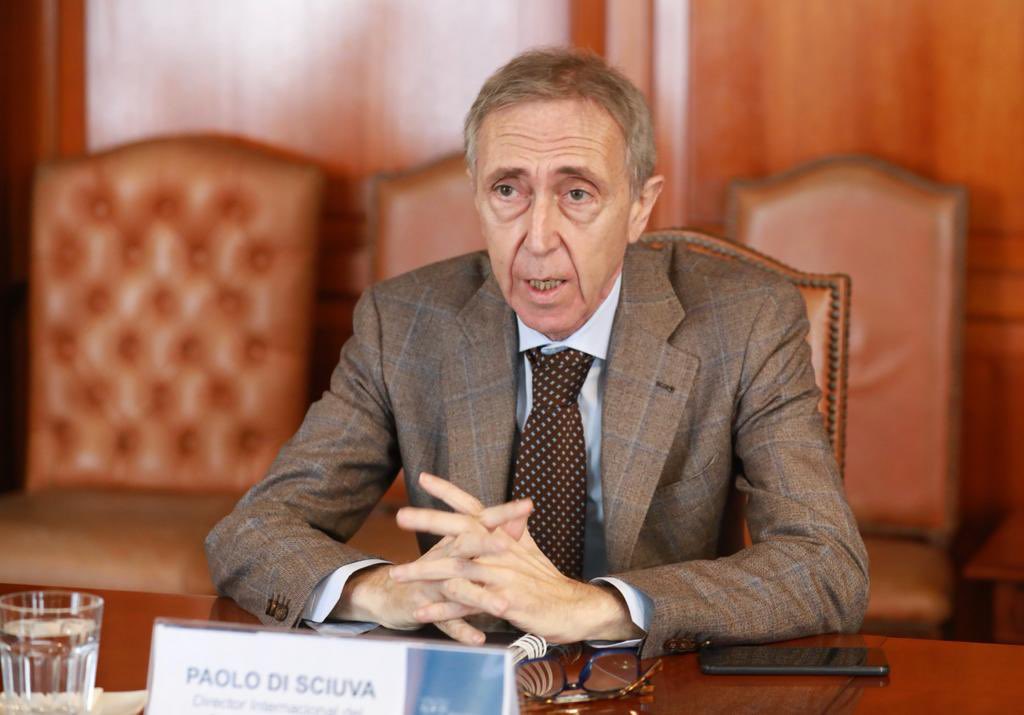 CancilleriaEc's tweet photo. El Vicecanciller Carlos Larrea y el Director Internacional del Programa EURESP acordaron llevar a cabo la primera semana de febrero de 2024 la II Conferencia de Consenso de Seguridad Penitenciaria y Seguridad Ciudadana. https://t.co/NcygvV3k7s