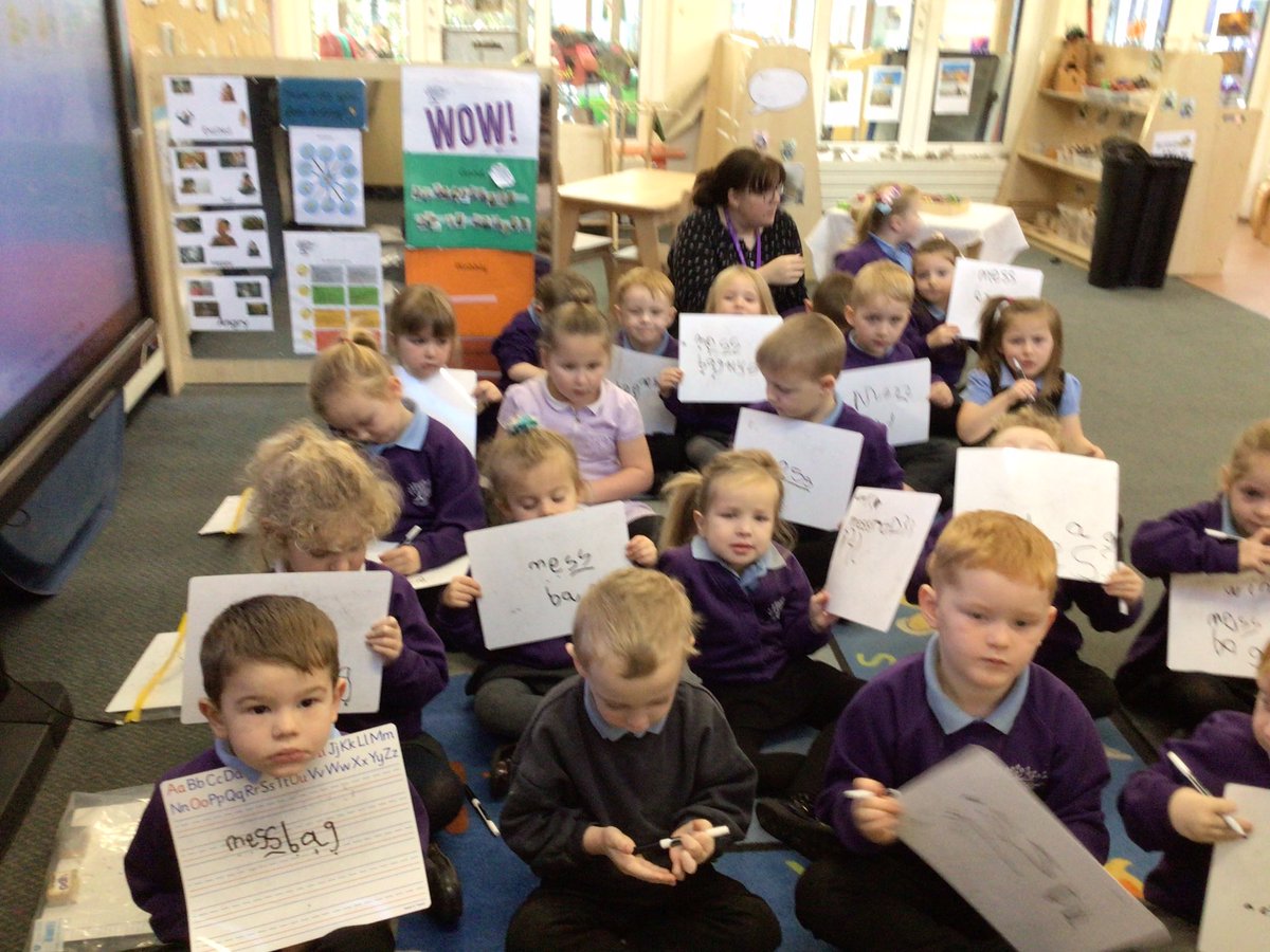 Team lions have been so busy using their phonic knowledge to blend and segment to read and write words. #BraeburnEY #BraeburnEnglish <a href="/LettersSounds/">Little Wandle Letters and Sounds Revised</a> <a href="/EarlyExcellence/">Early Excellence</a>