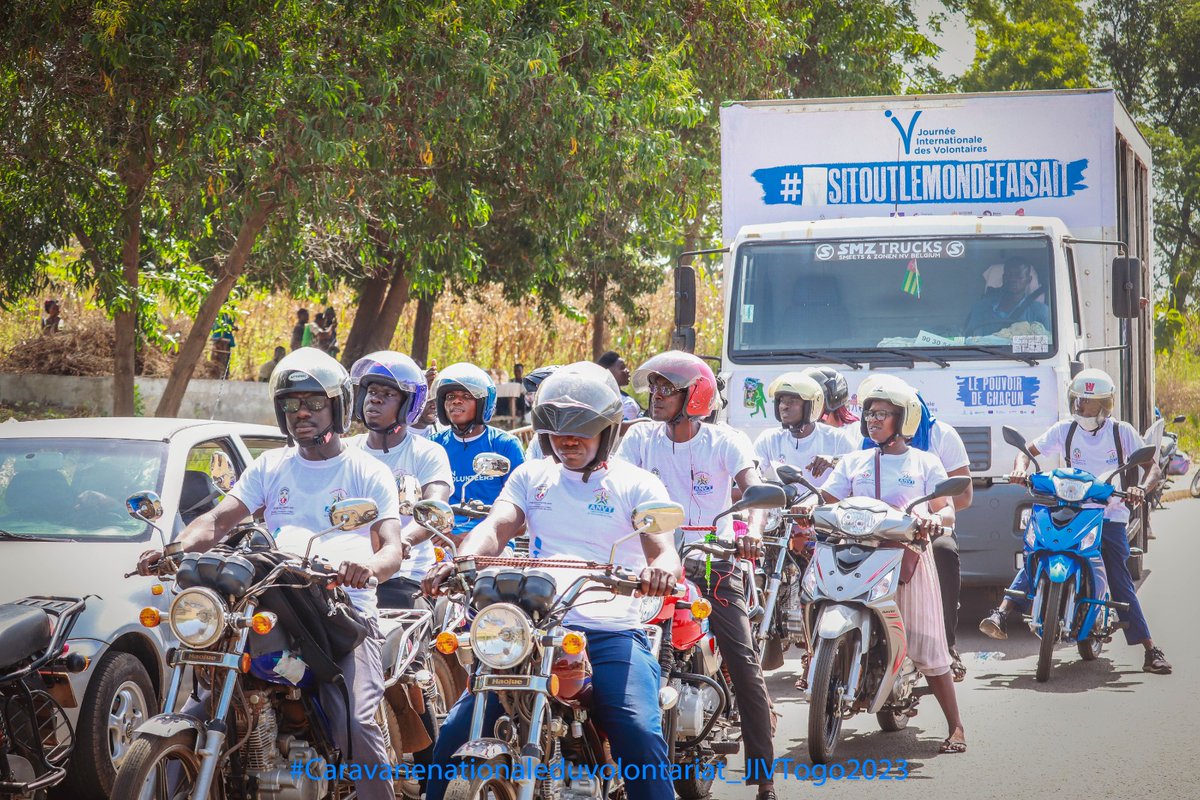 AudreyPrincia's tweet photo. Le deuxième jour de la caravane s'est déroulé ce matin à Kara, ville située à 420 km au nord de Lomé.
Elle a continué cet après-midi à Sokodé ville situé au centre du Togo à environ 340 km de Lomé.
#sitoutlemondelefaisait #unvtogo #programmevnu #jiv2023 https://t.co/AbK7OC72Kd