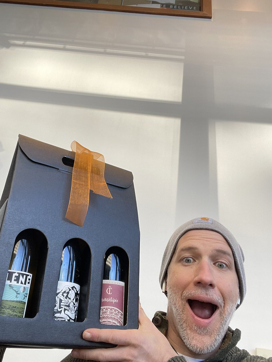 Pastaria Deli & Wine tweet media