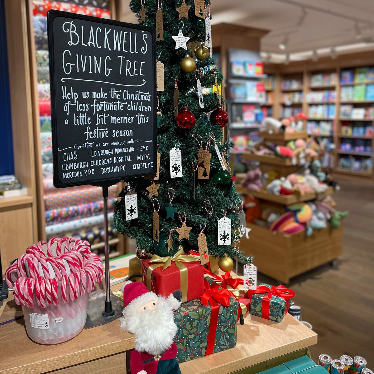 BlackwellEdin's tweet photo. This Christmas we are working with four Edinburgh charities to give gifts to less fortunate local children. https://t.co/WVqKML4T3p