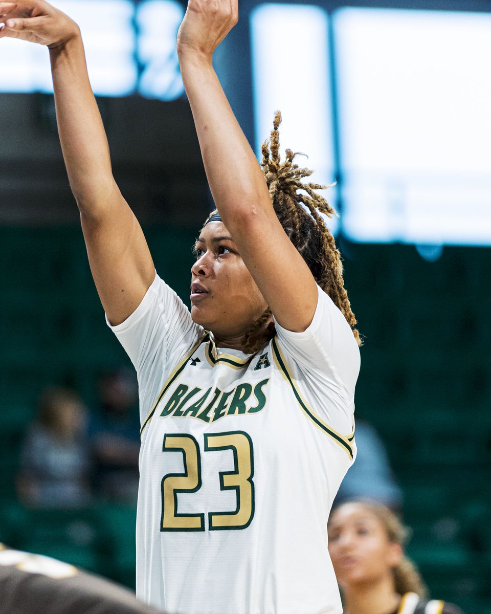 UAB_WBBALL's tweet photo. #StatFact: The Blazers rank sixth nationally in free throw percentage at 83.2%. UAB has made 119-of-143 at the line 👌 https://t.co/8JDvIQ9BoT