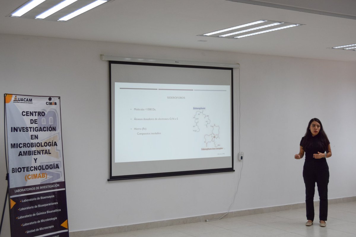 MaBioAplicadas's tweet photo. 📣 Presentación del protocolo de tesis de la alumna del primer semestre de la cuarta generación de la Maestría en Biociencias Aplicadas, Q.F.B. Carmen Abril Ojeda Aldana. La presentación se realizó de manera presencial a los miembros del comité tutoral. https://t.co/K1R0Yj4zuT