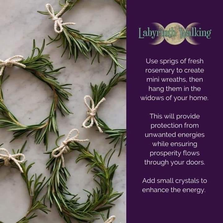 modern_daywitch's tweet photo. #protection #prosperity #witch #witchcraft #winterdecor #holidays https://t.co/fxoVehBxms