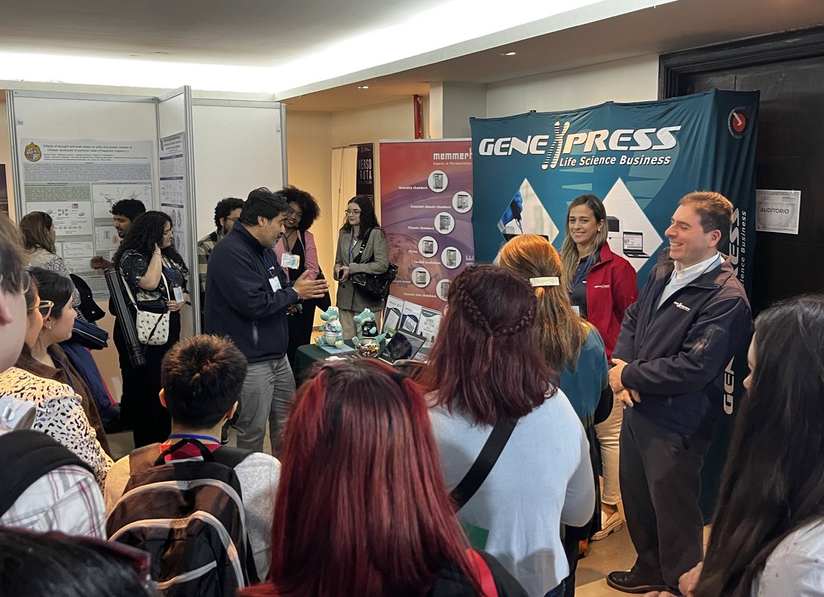 Genexpress auspiciando y animando el congreso