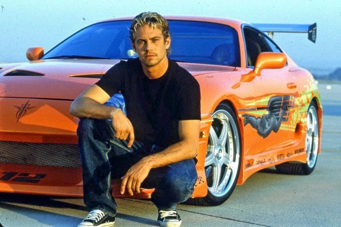 perezhabib's tweet photo. #UnDiaComoHoy de 2013 muere #PaulWalker 

Actor estadounidense, conocido por interpretar a #BrianO’Conner en la saga The Fast and the Furious y por su actuación en diversas películas y series de televisión. https://t.co/s3KJ5ERdmh