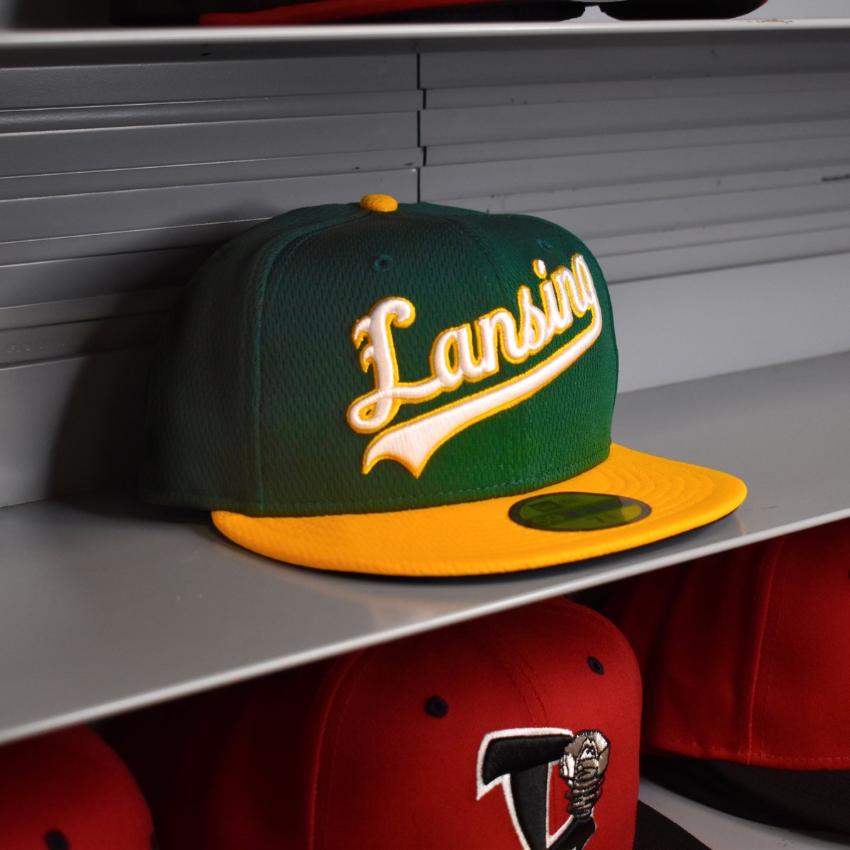 LansingLugnuts's tweet photo. It's here...

Starting in 2⃣0⃣2⃣4⃣, the Lugnuts official batting practice cap will feature gold &amp; green with a Lansing script, paying tribute to the @Athletics ❗️🔩

Our 𝐧𝐞𝐰 Block L Alternate Logo &amp; Affiliate BP Cap will go on sale tomorrow at 10am❗️🧢🛍️ #Merch https://t.co/g5Sti05MBI