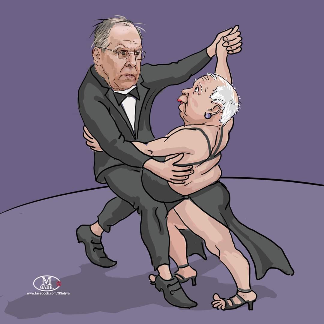 SWiteszczak's tweet photo. @EveGagan121412 @EdoMarcin On i pis wjechali polityki na trumnach smoleńskich. Jarek taki zbawca jak i Lech. Nastawiali pomników , ale pomnik to nie bohater... https://t.co/n9lk1nTxsm