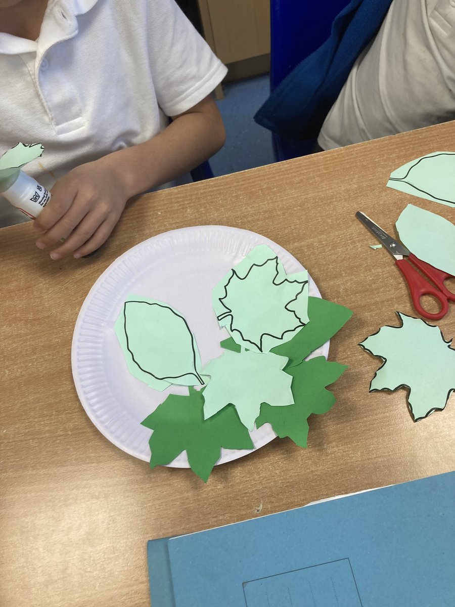 latimerprimary's tweet image. #ClassKB have been learning about Advent today in our RE unit. They have created some beautiful Advent Wreaths to understand what each candle represents. #collaboration #LatimerRE