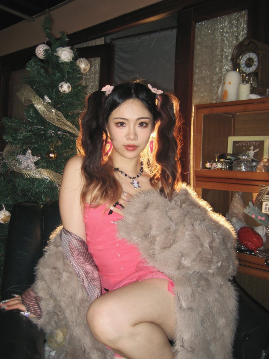 Btsminsuhee's tweet photo. 永远可以相信CCD https://t.co/FJDoH2mZe0
