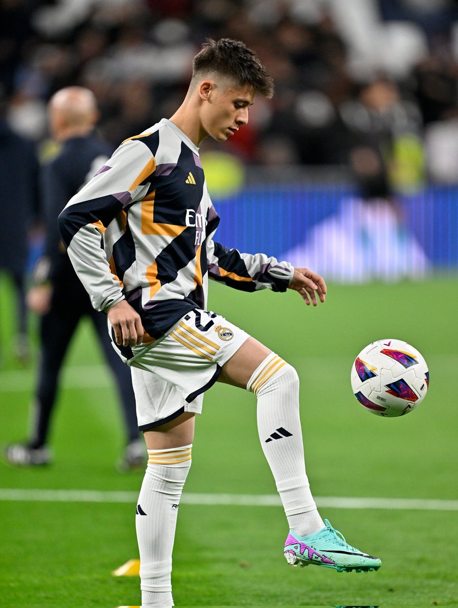 Arda Güler, antrenmanlara başladı.