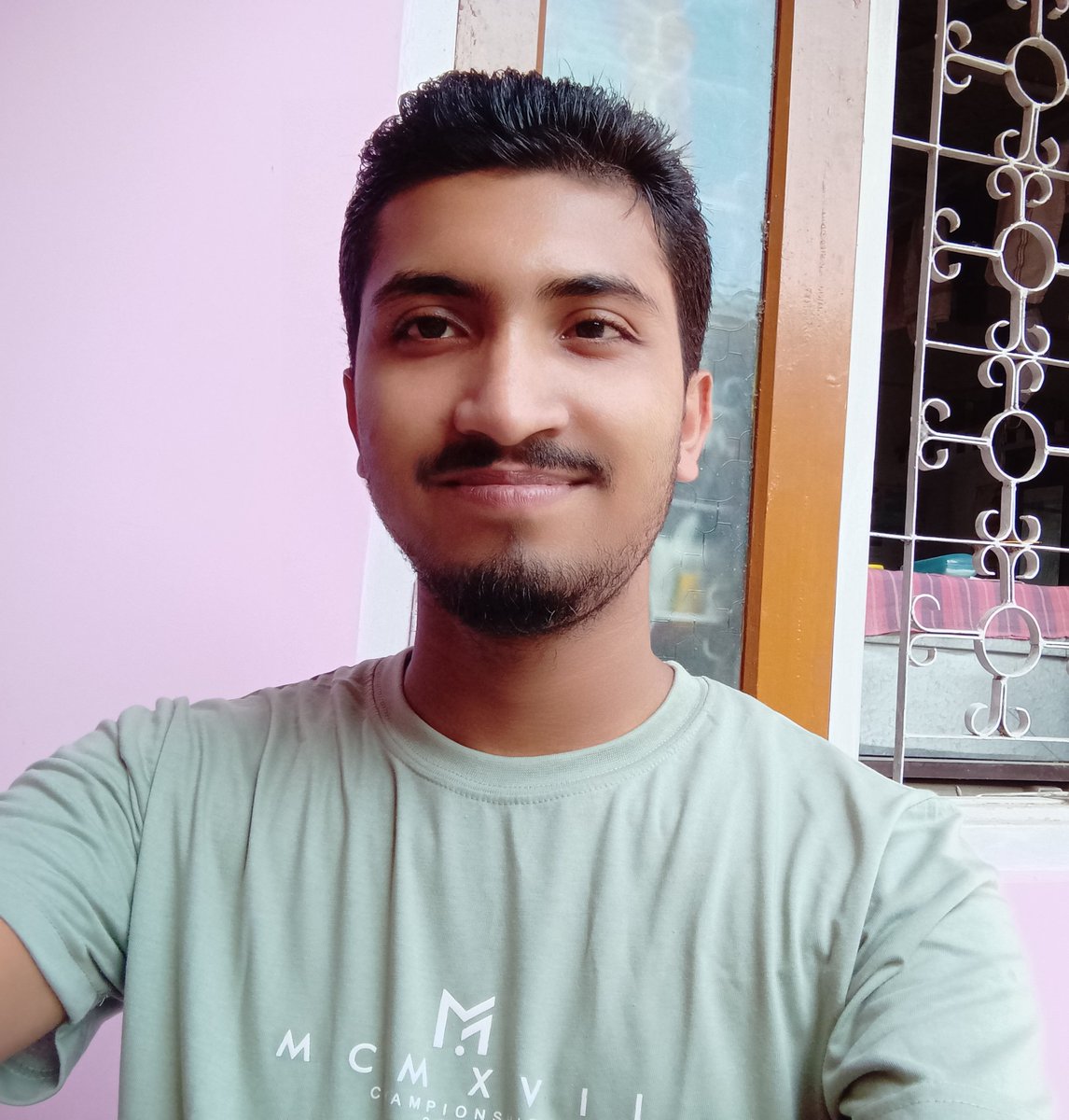 sailajitnath's tweet image. 😎🤏