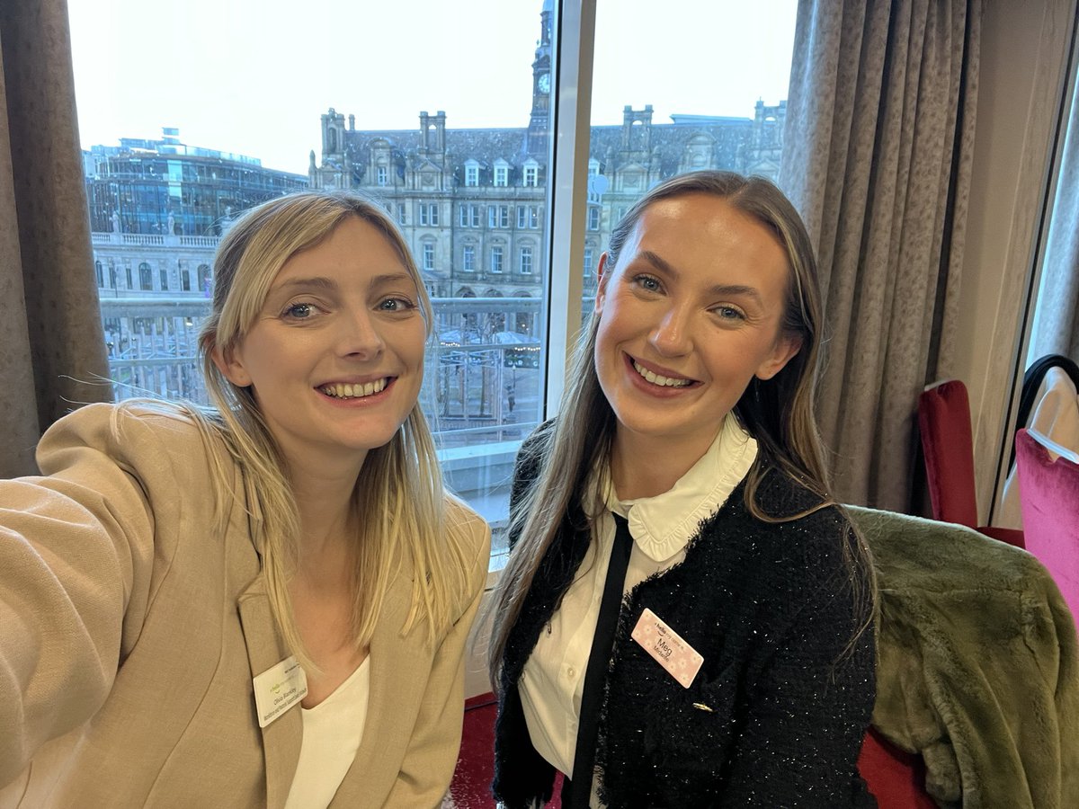 RM_OSB's tweet image. Fantastic event today from the regional team. So proud or our Meg for sharing her experience of preceptorship and so inspiring to see the next generation of midwives as the embark on their careers. @NHSEnglandNorth @MidwifeSarahB @AMHenshaw2 @LittleMichala