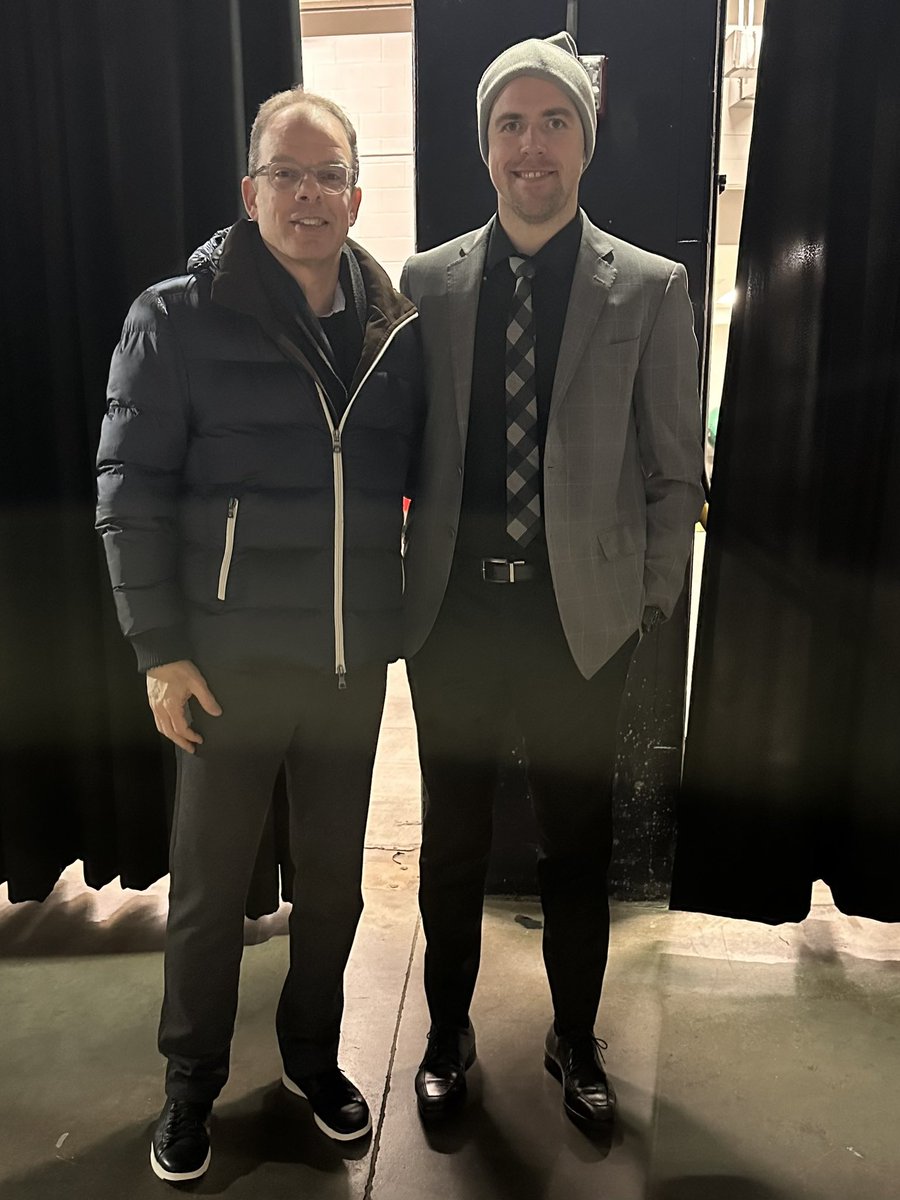 Topshelf_TSSM's tweet photo. Post game on the road in Columbus with @CanadiensMTL @tannerjpearson and @BlueJacketsNHL Boone Jenner. #EliteClientele #TopShelfHockey https://t.co/0PsjpqURBs