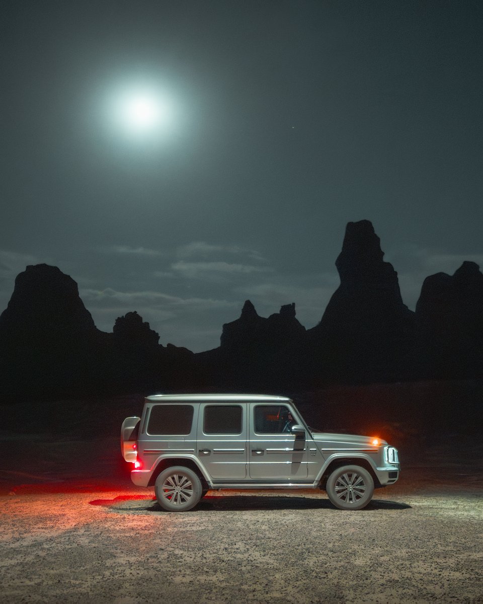 MercedesBenzUSA's tweet photo. Off-road. On point.

G 550 in Iridium Silver.

📸: @_alexqian

#MercedesBenz #GClass https://t.co/EFVUfNk7fG