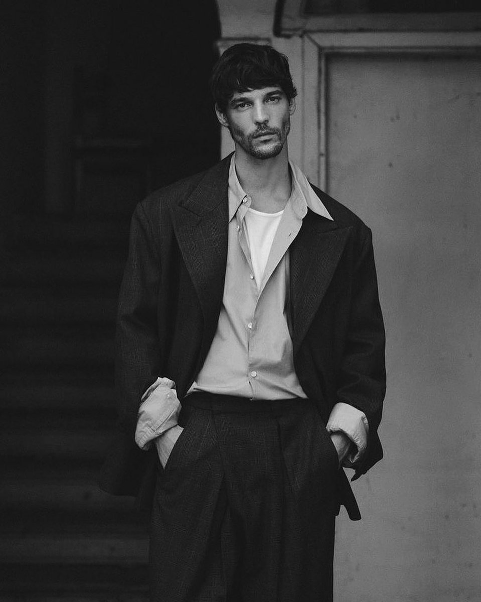 clearmodelsmgmt's tweet photo. Jorge Roman for Mytheresa Men. Shot by Valentin Hennequin.

#clear #clearmanagement https://t.co/A9MkVXzEWE